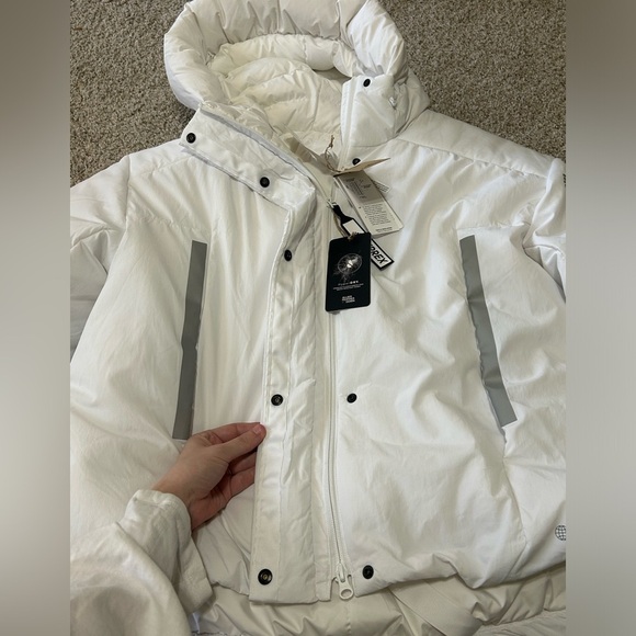 NWT Adidas Terrex My Shelter cold.rdy Jacket Women’s White Puffer Jacket Goose L - Picture 7 of 16
